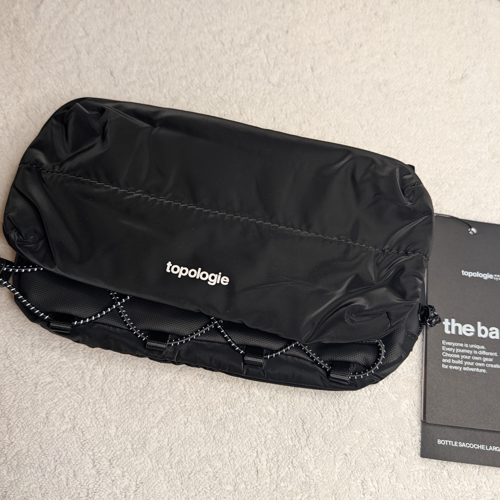 Topologie Black Bottle Bag - NWT